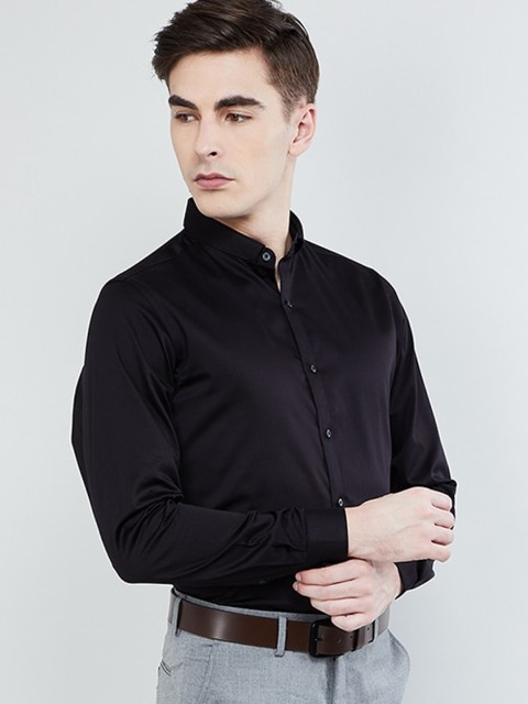 

max Men Black Regular Fit Solid Casual Shirt