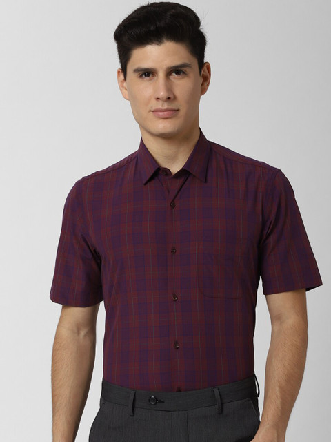 

Peter England Men Maroon & Navy Blue Regular Fit Checked Formal Shirt