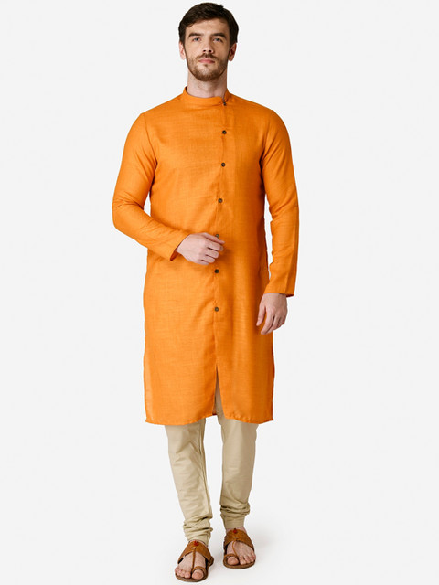 

TABARD Men Orange & Gold-Toned Solid Kurta with Churidar