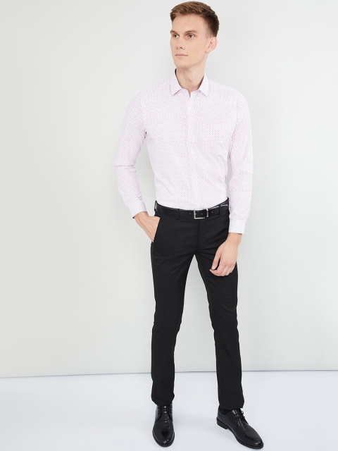 

max Men White & Pink Regular Fit Printed Formal Shirt