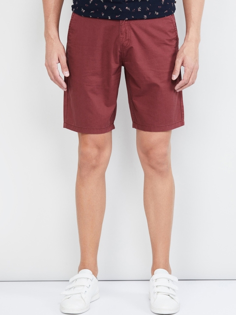 

max Men Red Solid Regular Fit Regular Shorts