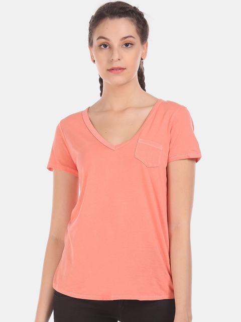

GAP Women Orange Solid V-Neck T-shirt
