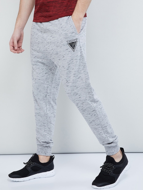 

max Men Grey Regular Fit Printed Joggers