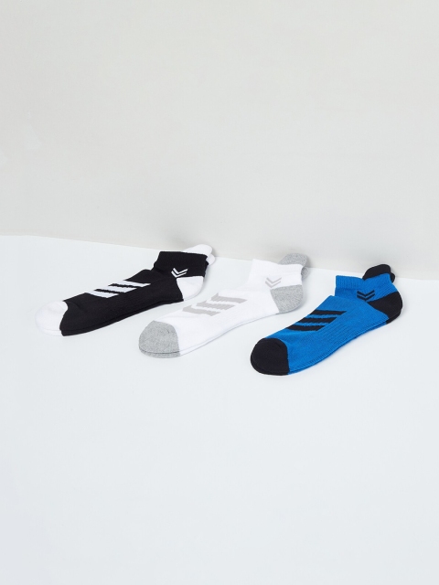 max Men Pack of 3 Assorted Ankle-Length Socks