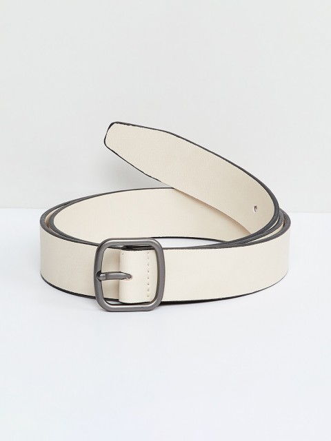

max Women Beige Solid Belt