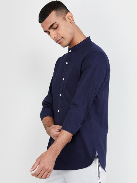 

max Men Blue Slim Fit Solid Casual Shirt
