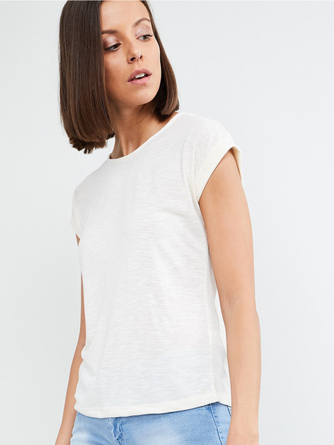

max Women Cream-Coloured Solid Top