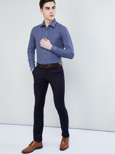 

max Men Blue & Grey Regular Fit Checked Formal Shirt