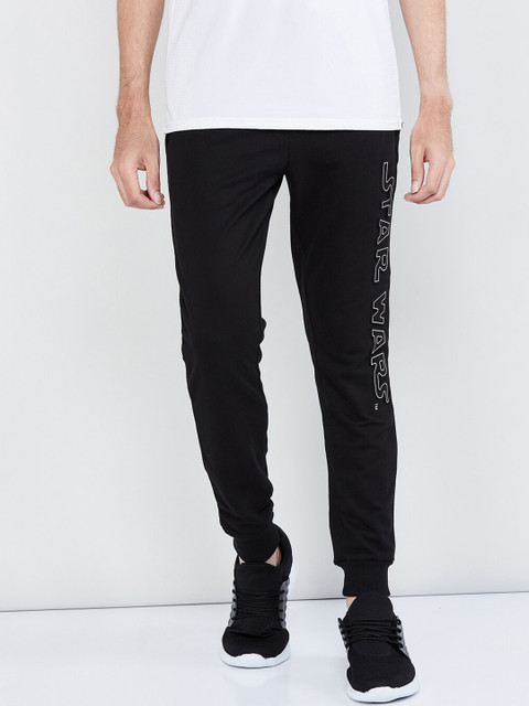 

max Men Black Solid Joggers