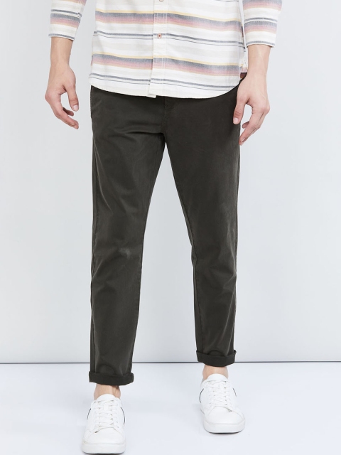 

max Men Green Skinny Fit Solid Chinos