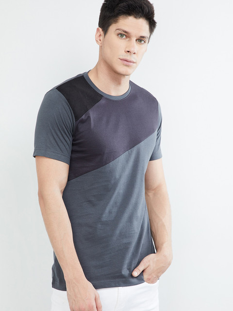 

max Men Grey & Black Colourblocked V-Neck T-shirt