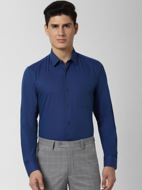 

Peter England Men Blue Slim Fit Solid Formal Shirt