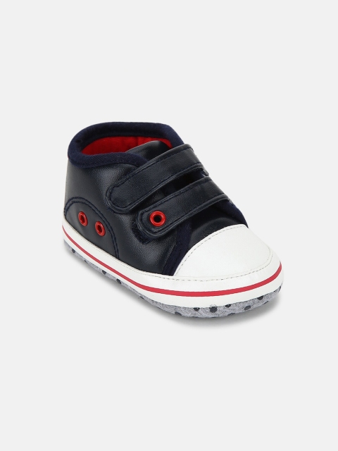

Chicco Infant Boys Navy Blue & White Colourblocked Booties