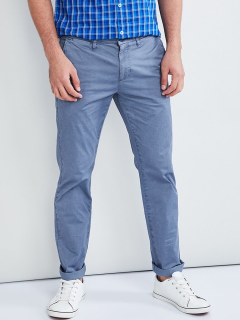 

max Men Blue Regular Fit Solid Chinos