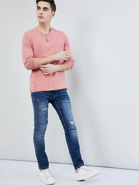

max Men Pink Solid Henley Neck T-shirt