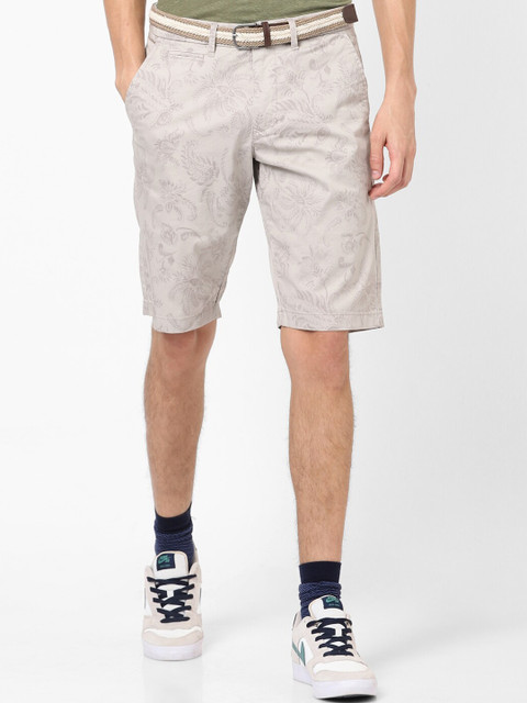 

Celio Men Off-White Printed Regular Fit Regular Shorts