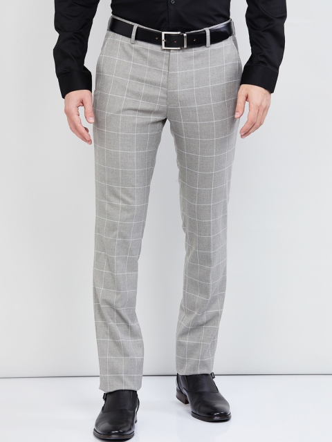 

max Men Grey & Off-White Slim Fit Checked Formal Trousers