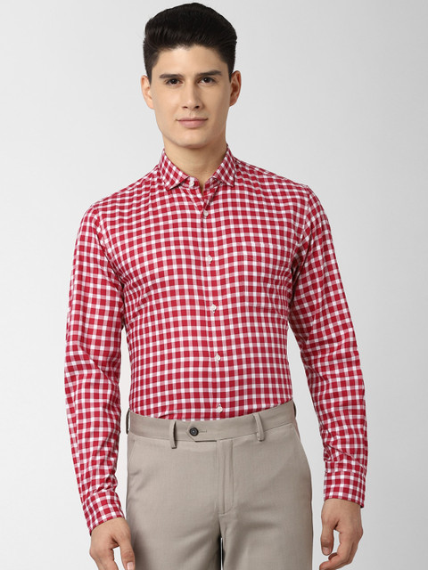 

Peter England Men Red Slim Fit Checked Formal Shirt
