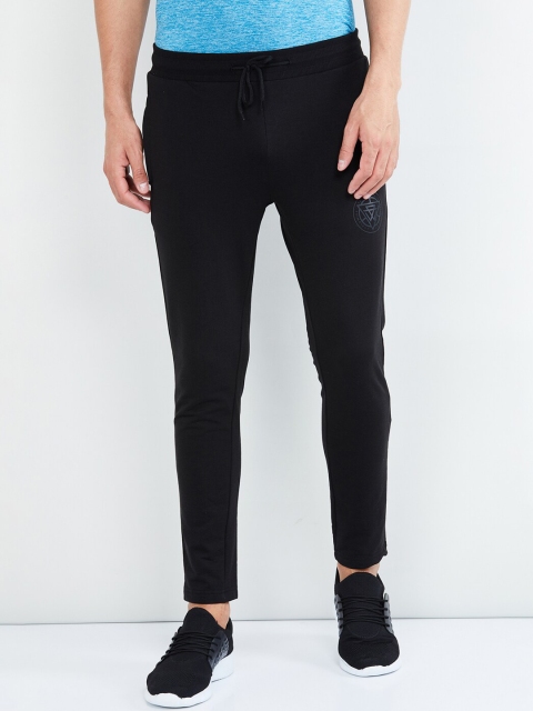 

max Men Black Solid Slim-Fit Track Pants