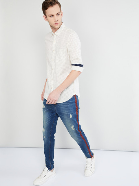 

max Men Off-White Regular Fit Solid Casual Shirt