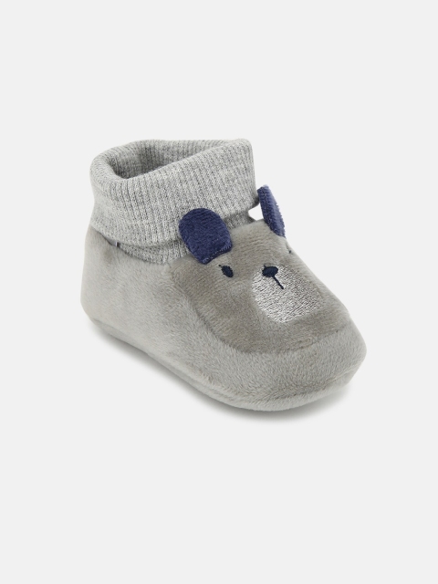 

Chicco Infant Grey Solid Booties