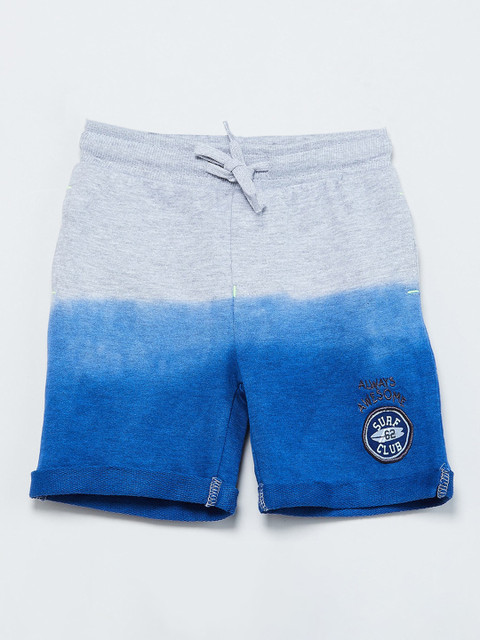 

max Boys Blue & White Colourblocked Regular Fit Regular Shorts