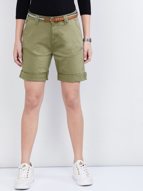 

max Women Olive Green Solid Regular Fit Regular Shorts