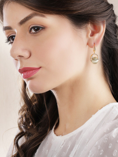 

TOKYO TALKIES X rubans FASHION ACCESSORIES Gold-Toned & Off-White Circular Drop Earrings