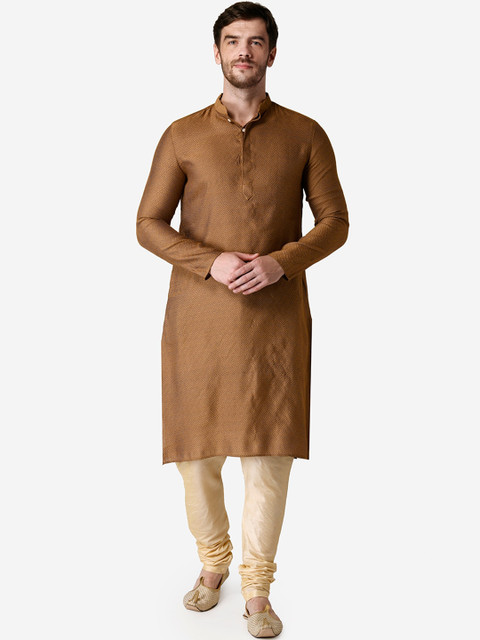 

TABARD Men Brown & Gold-Toned Self Design Kurta with Churidar