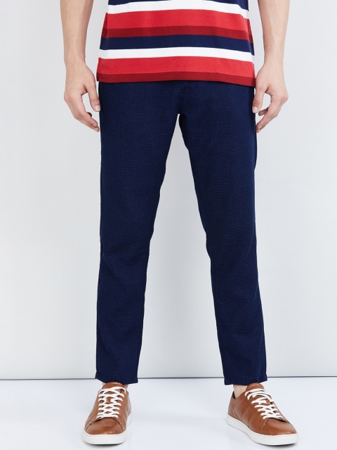 

max Men Navy Blue Slim Fit Solid Chinos