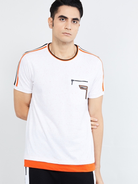 

max Men White Printed Round Neck Pure Cotton T-shirt