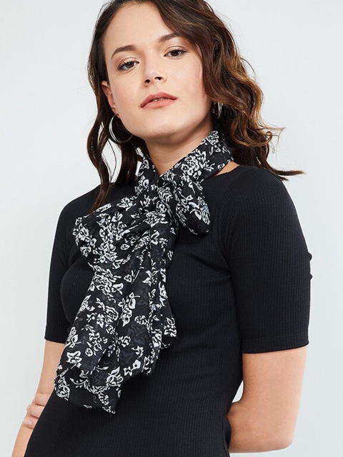 

max Women Black & White Printed Scarf