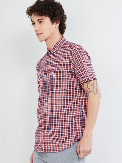 

max Men Orange & Red Regular Fit Checked Casual Shirt