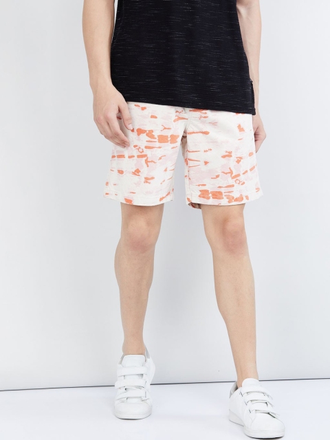 

max Men White Printed Regular Fit Regular Shorts