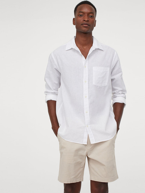 

H&M Men White Solid Cotton Chino Shorts, Beige