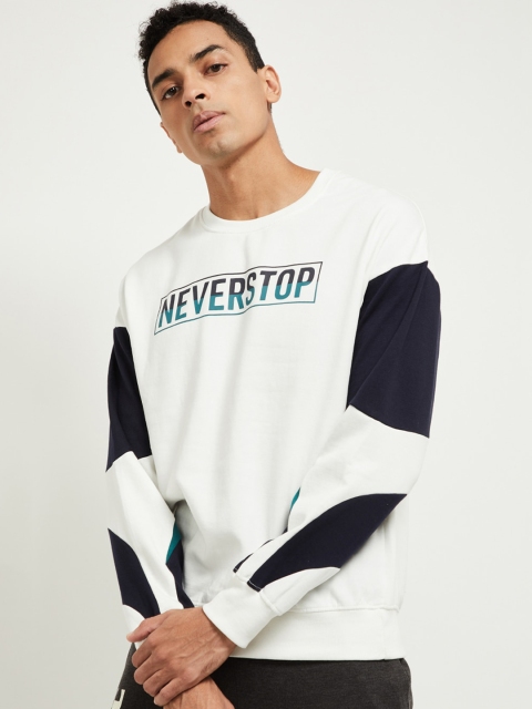 

max Men White & Navy Blue Colorblocked Sweatshirt