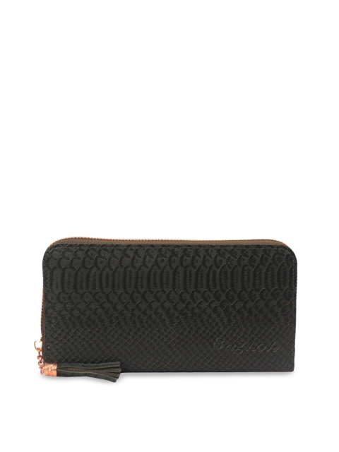 

Bagkok Women Green Textured Zip Around Wallet