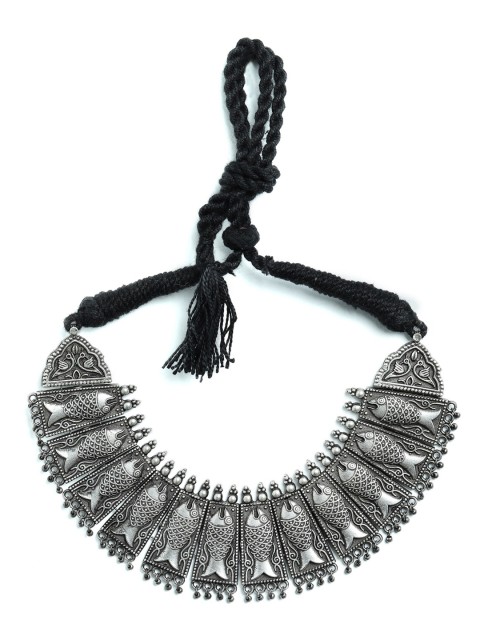 

Rubans Silver-Plated Handcrafted Oxidised Filigree Necklace
