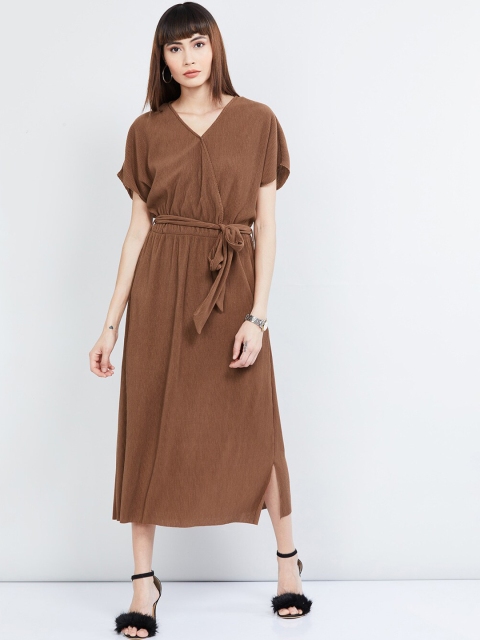 

max Women Brown Solid Wrap Dress