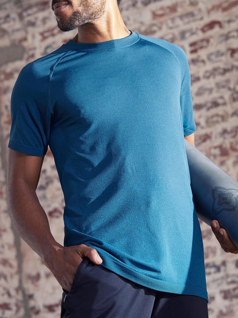 

Domyos By Decathlon Men Blue Seamless Dynamic Yoga T-shirt