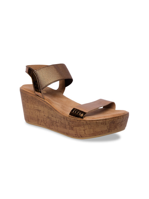 

Inc 5 Women Bronze Solid Wedges