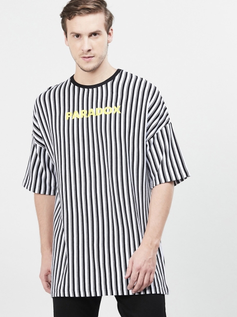 max Men White & Black Striped Round Neck T-shirt