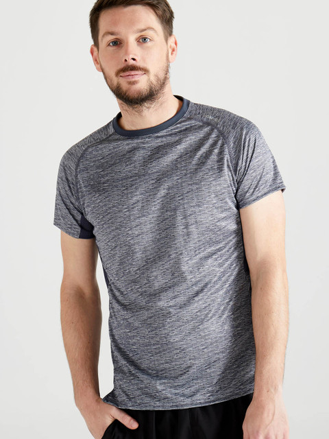 

Domyos By Decathlon Men Grey Solid Round Neck T-shirt