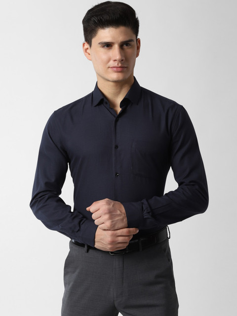 

Peter England Men Navy Blue Regular Fit Solid Formal Shirt
