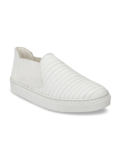 

Guava Men White Slip-On Sneakers