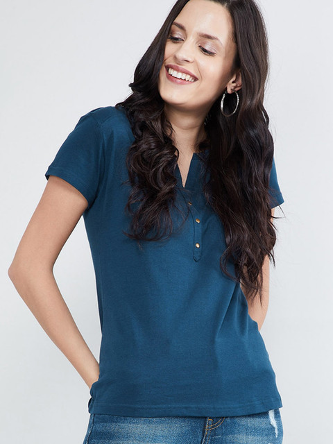 

max Women Blue Solid Top