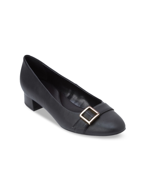 

CHARLES & KEITH Women Black Solid Pumps