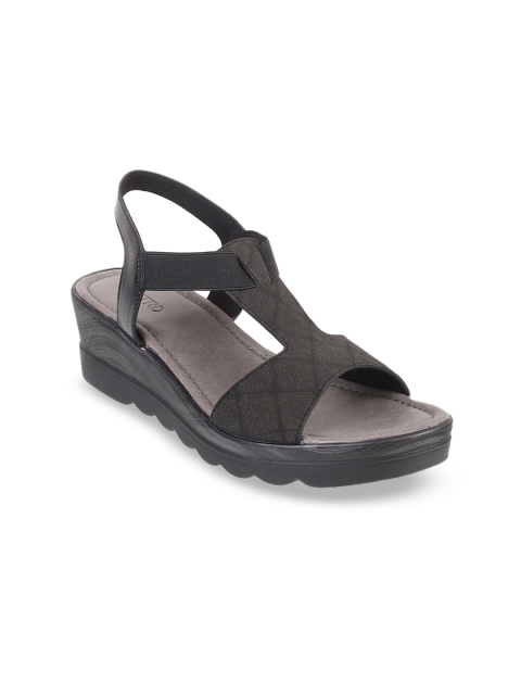 

Metro Women Black Textured Wedges