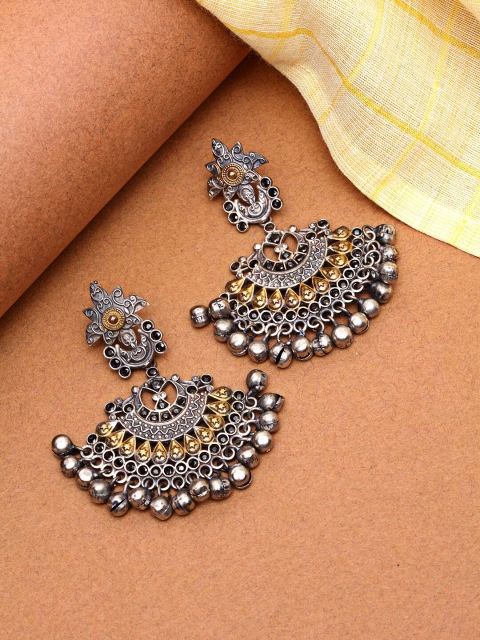 

Melani Borsa Silver-Plated Classic Chandbalis