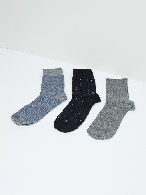 

max Boys Pack of 3 Assorted Crew-Length Socks